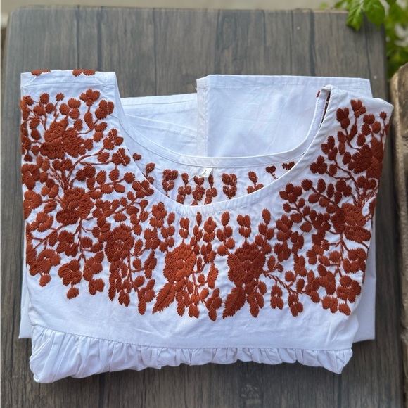 Spirit Dress NWOT White Dress with Orange Floral Embroidery Size L - Picture 4 of 8